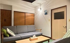 ファミリー仲良しグループ向け一棟貸切の宿ともだちハウス